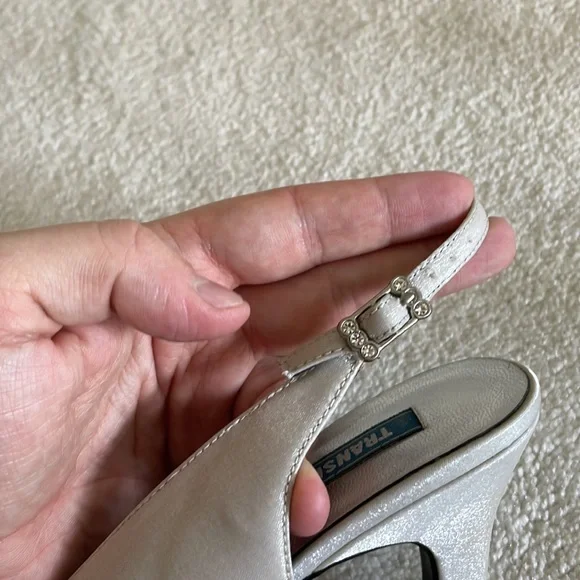 Y2K silver Satin Sling back Pumps - Picture 11 of 13